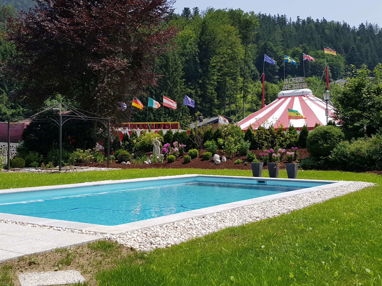 Schwimmbadplanung von SST Schwimmbad und Sauna Technik